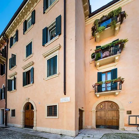 Italianflat - Piazza Vescovado Terrace Apartament Werona